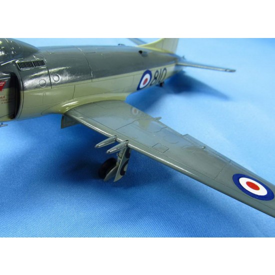1/48 Supermarine Attacker FB.2 Landing Gears for Classic Airframes/Trumpeter kits 1/48 Supermarine Attacker FB.2 Landing Gears for Classic Airframes/Trumpeter kits
