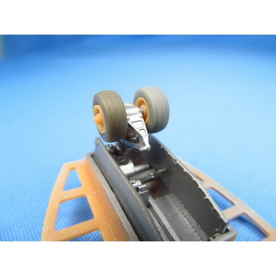 1/48 Bell Boeing MV-22 Osprey Landing Gears for HobbyBoss kits 1/48 Bell Boeing MV-22 Osprey Landing Gears for HobbyBoss kits