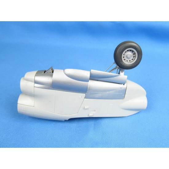 1/48 Grumman C-2A Greyhound. Landing gears and bays for Kinetic kits 1/48 Grumman C-2A Greyhound. Landing gears and bays for Kinetic kits