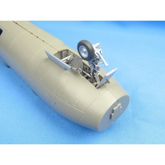 1/48 Northrop Grumman E-2C Hawkeye Landing gears and bays for Italeri/Kinetic kits 1/48 Northrop Grumman E-2C Hawkeye Landing gears and bays for Italeri/Kinetic kits
