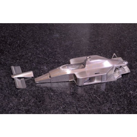 1/43 Multi-Material Kit: McLaren MP4/4 Ver.A 88 #11 Alain Prost/#12 Ayrton Senna 1/43 Multi-Material Kit: McLaren MP4/4 Ver.A 88 #11 Alain Prost/#12 Ayrton Senna