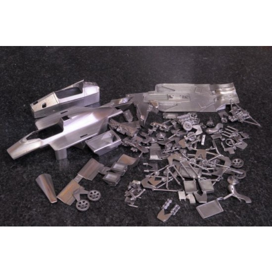 1/43 Multi-Material Kit: McLaren MP4/4 Ver.A 88 #11 Alain Prost/#12 Ayrton Senna 1/43 Multi-Material Kit: McLaren MP4/4 Ver.A 88 #11 Alain Prost/#12 Ayrton Senna