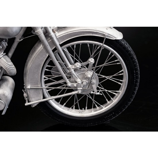 1/9 Fulldetail Kit: Brough Superior SS100 1926