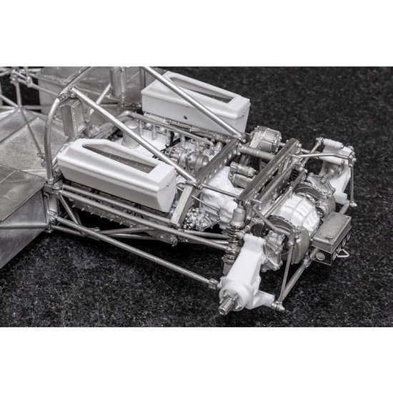 1/12 Multi-material Kit: Tipo33 TT12 Ver.C 1975 Rd.5 Spa 1000km Winner #2 #1 1/12 Multi-material Kit: Tipo33 TT12 Ver.C 1975 Rd.5 Spa 1000km Winner #2 #1