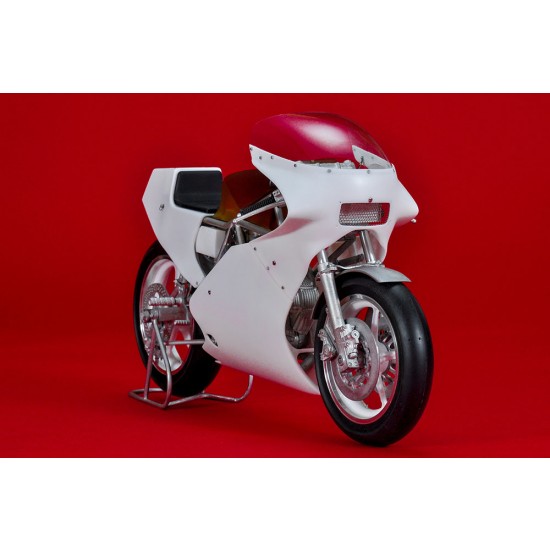 1/9 Ducati 750 TT1 1983 Multi-Material Full Detail Kit 1/9 Ducati 750 TT1 1983 Multi-Material Full Detail Kit