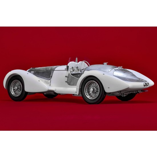 1/12 Alfa Romeo 8C 2900B Mille Miglia 1938 #143 C.Biondetti/A.Stefani #142 #141 1/12 Alfa Romeo 8C 2900B Mille Miglia 1938 #143 C.Biondetti/A.Stefani #142 #141