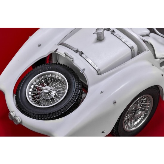 1/12 Alfa Romeo 8C 2900B Mille Miglia 1938 #143 C.Biondetti/A.Stefani #142 #141 1/12 Alfa Romeo 8C 2900B Mille Miglia 1938 #143 C.Biondetti/A.Stefani #142 #141