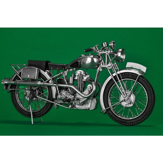 1/9 Multi-material kit: BSA Blue Star 350 1933 1/9 Multi-material kit: BSA Blue Star 350 1933