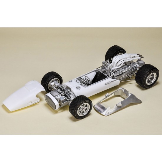 1/12 Honda RA300 1967 Rd.9 Italian GP Winner #14/Rd.10 US GP #3 John Surtees 1/12 Honda RA300 1967 Rd.9 Italian GP Winner #14/Rd.10 US GP #3 John Surtees