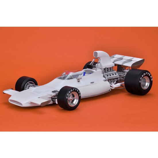 1/12 McLaren M19A 1972 Rd.2 South African GP Winner #12 Denis Hulme 1/12 McLaren M19A 1972 Rd.2 South African GP Winner #12 Denis Hulme