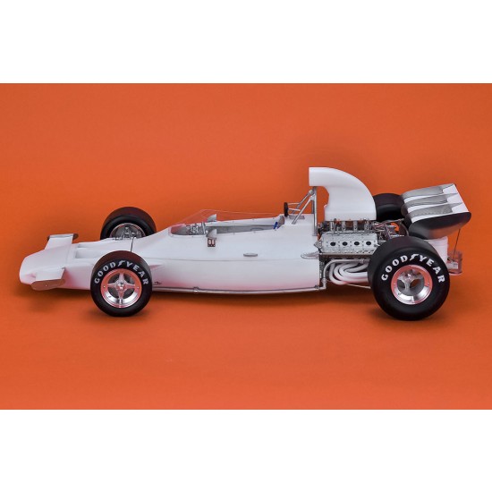 1/12 McLaren M19A 1972 Rd.2 South African GP Winner #12 Denis Hulme 1/12 McLaren M19A 1972 Rd.2 South African GP Winner #12 Denis Hulme