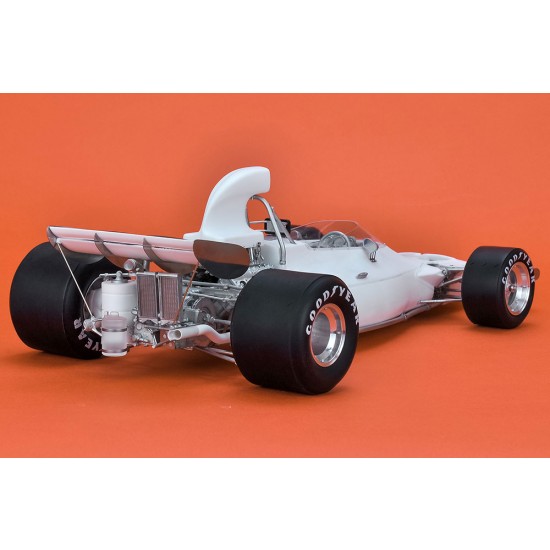 1/12 McLaren M19A 1972 Rd.2 South African GP Winner #12 Denis Hulme 1/12 McLaren M19A 1972 Rd.2 South African GP Winner #12 Denis Hulme