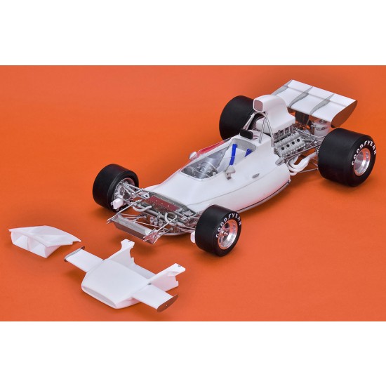 1/12 McLaren M19A 1972 Rd.2 South African GP Winner #12 Denis Hulme 1/12 McLaren M19A 1972 Rd.2 South African GP Winner #12 Denis Hulme