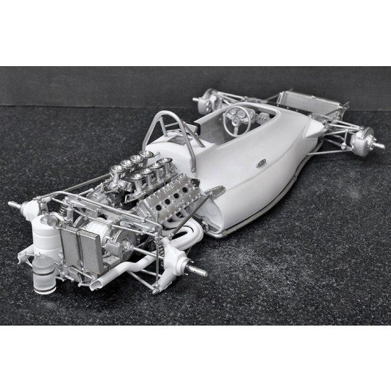 1/12 McLaren M19A 1972 Rd.2 South African GP Winner #12 Denis Hulme 1/12 McLaren M19A 1972 Rd.2 South African GP Winner #12 Denis Hulme