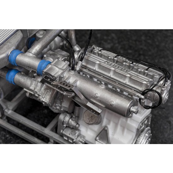 1/12 Lancia Delta S4 Engine kit 1/12 Lancia Delta S4 Engine kit