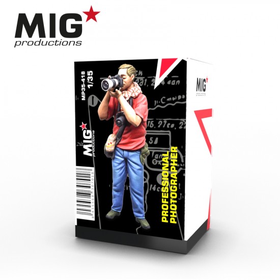 1/35 Modern Professional Photographer Resin Figure 1/35 Modern Professional Photographer Resin Figure