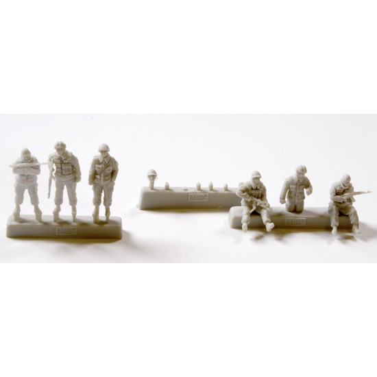 1/72 Modern Russian Crews (6 resin figures) 1/72 Modern Russian Crews (6 resin figures)