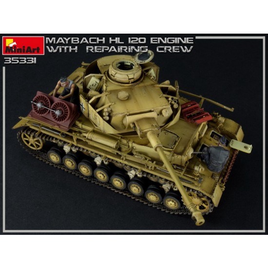 1/35 Maybach HL 120 Engine for Panzer III/IV Family w/Repair Crew 1/35 Maybach HL 120 Engine for Panzer III/IV Family w/Repair Crew