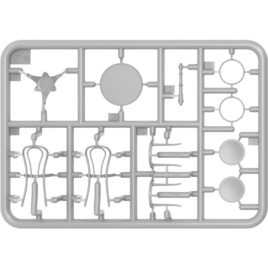 1/35 US Soldiers in Cafe (3 figures & accessories) 1/35 US Soldiers in Cafe (3 figures & accessories)