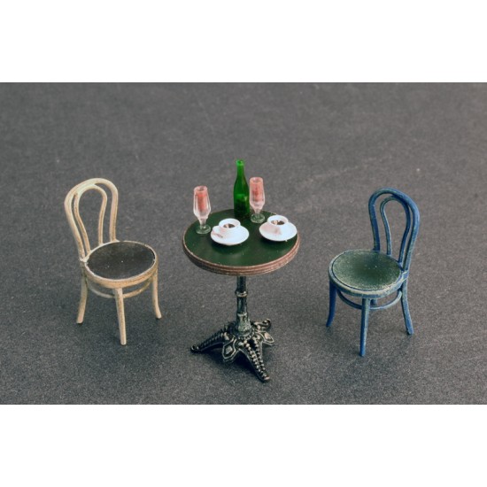 1/35 Cafe Furniture and Crockery 1/35 Cafe Furniture and Crockery