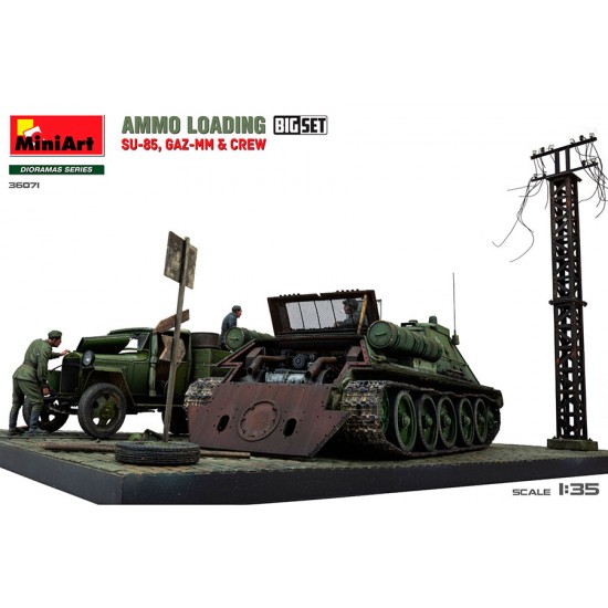 1/35 WWII Ammo Loading Scene: Su-85, Gaz-MM and Crew 1/35 WWII Ammo Loading Scene: Su-85, Gaz-MM and Crew