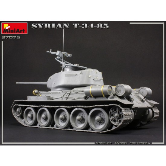 1/35 Syrian T-34/85 Medium Tank 1/35 Syrian T-34/85 Medium Tank
