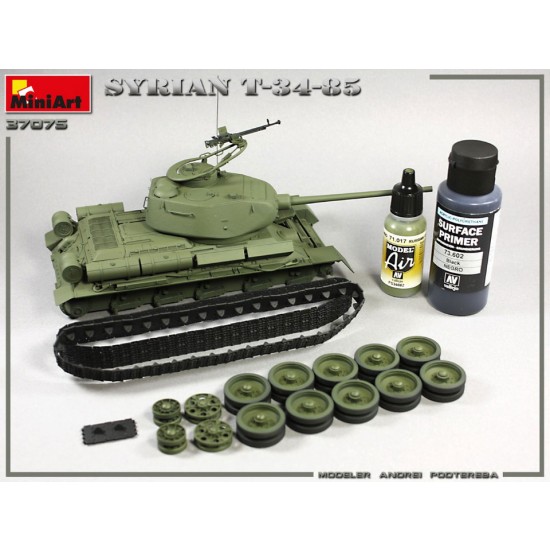 1/35 Syrian T-34/85 Medium Tank 1/35 Syrian T-34/85 Medium Tank