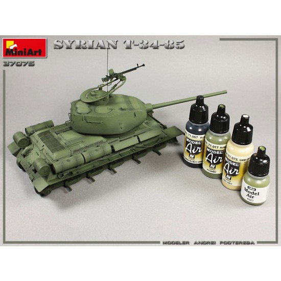 1/35 Syrian T-34/85 Medium Tank 1/35 Syrian T-34/85 Medium Tank