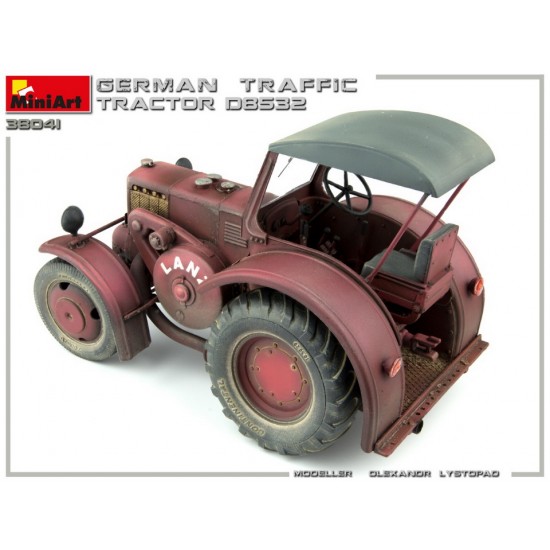 1/35 German Traffic Tractor D8532 1/35 German Traffic Tractor D8532