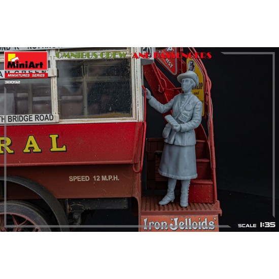 1/35 Omnibus Crew and Passengers (6 figures) 1/35 Omnibus Crew and Passengers (6 figures)