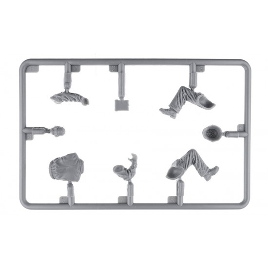 1/35 German Tank Riders Set #1 (4 figures) 1/35 German Tank Riders Set #1 (4 figures)