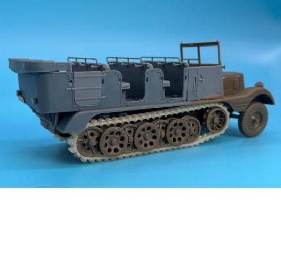 1/35 SdKfz.11 Mannschaftaufbau Conversion set for AFV Club kits 1/35 SdKfz.11 Mannschaftaufbau Conversion set for AFV Club kits