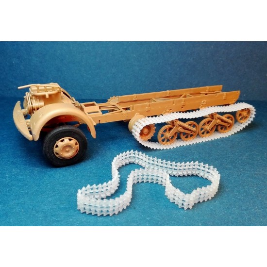1/35 3D Printed Fully Workable Tracks for ICM KHD S3000 SS Maultier 1/35 3D Printed Fully Workable Tracks for ICM KHD S3000 SS Maultier