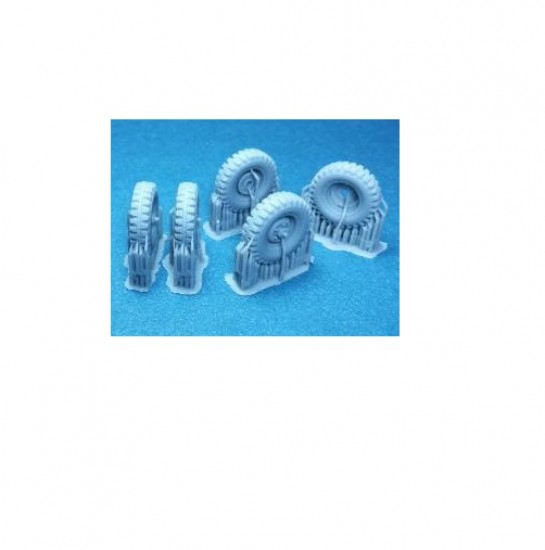 1/35 Land Rover 7.50 NATO Wheels for Italeri kits 1/35 Land Rover 7.50 NATO Wheels for Italeri kits