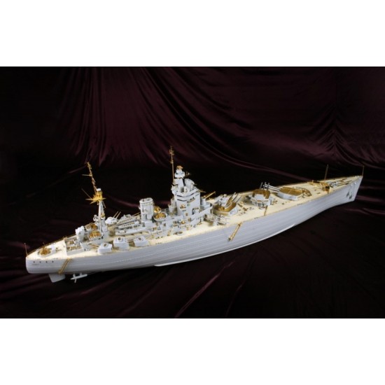 1/200 HMS Rodney Value Pack Detail Set w/Wooden Deck for Trumpeter kit 1/200 HMS Rodney Value Pack Detail Set w/Wooden Deck for Trumpeter kit