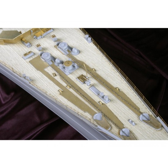 1/200 HMS Hood Value Pack Detail Set with Wooden Deck for Trumpeter kit 1/200 HMS Hood Value Pack Detail Set with Wooden Deck for Trumpeter kit