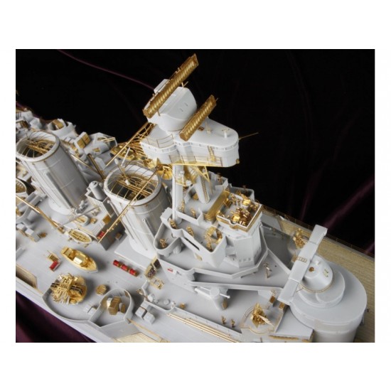 1/200 HMS Hood Value Pack Detail Set with Wooden Deck for Trumpeter kit