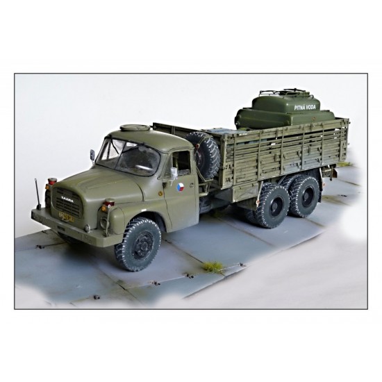 1/35 Tatra 148 VNM Truck 1/35 Tatra 148 VNM Truck