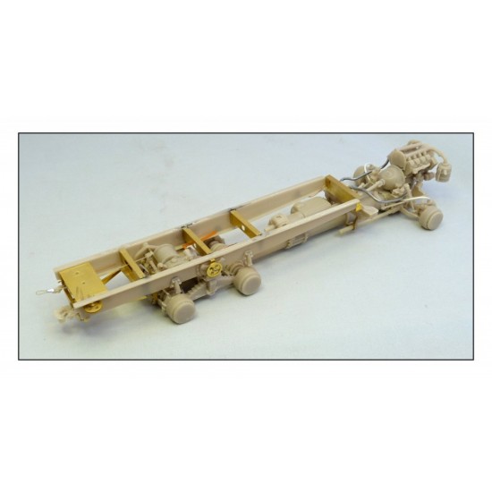 1/35 Tatra 148 VNM Truck 1/35 Tatra 148 VNM Truck