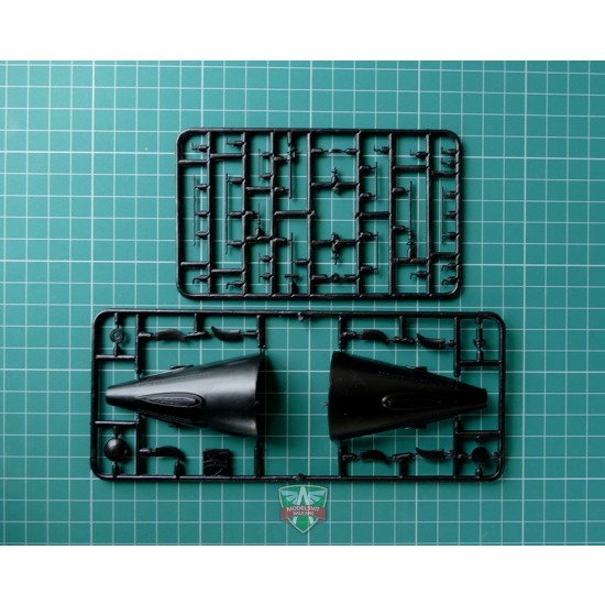 1/144 USS Thresher (SSN-593) 1/144 USS Thresher (SSN-593)