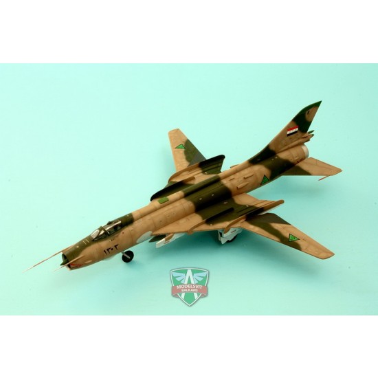 1/72 Sukhoi Su-20 with Kh-28 Missile 1/72 Sukhoi Su-20 with Kh-28 Missile
