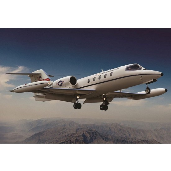 1/72 USAF C-21B Jet Utility Aircraft (military ver) 1/72 USAF C-21B Jet Utility Aircraft (military ver)