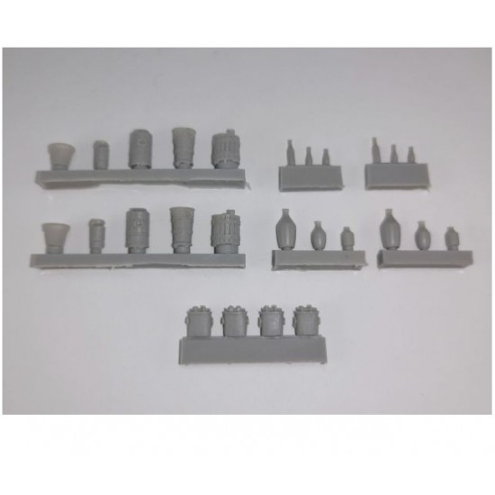 1/72 Various Containers and Bottles 1/72 Various Containers and Bottles
