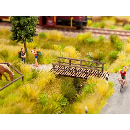 HO Scale Small Footbridge (length: 60mm, width: 22mm, height: 13mm) HO Scale Small Footbridge (length: 60mm, width: 22mm, height: 13mm)