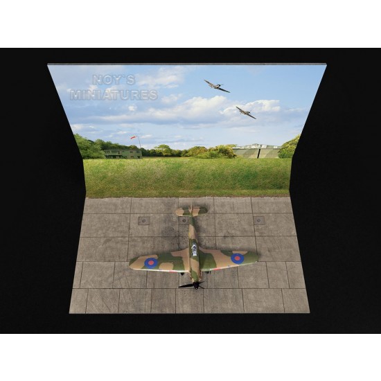 1/72 Airfield Tarmac Sheet: Battle of Britain Airfield Set #2 Grass Wall w/3D Component