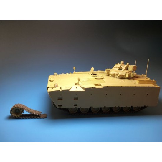 1/35 BTR Object 693 Kurganets-25 1/35 BTR Object 693 Kurganets-25