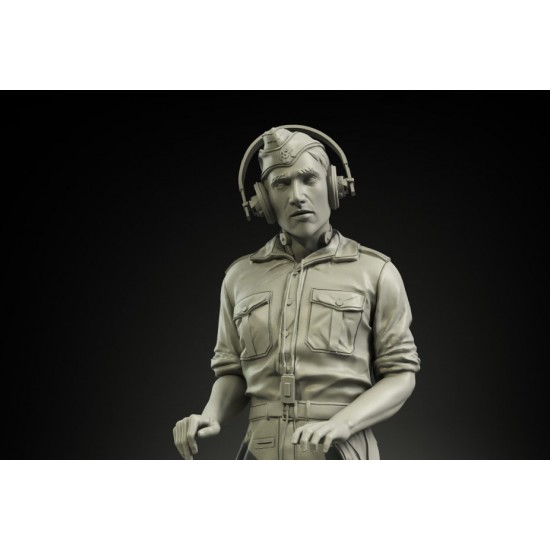 1/35 German Summer Shirt Tank Crew (3 figures) 1/35 German Summer Shirt Tank Crew (3 figures)