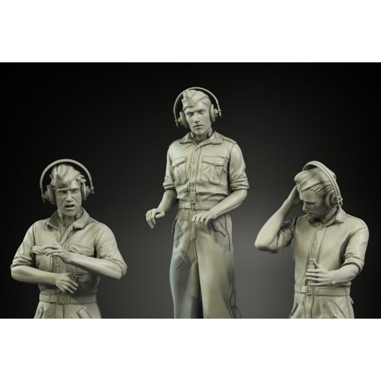 1/35 German Summer Shirt Tank Crew (3 figures) 1/35 German Summer Shirt Tank Crew (3 figures)