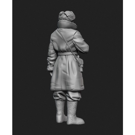 1/35 Soviet Tank Officer In Sheepskin Coat Vol.1 1/35 Soviet Tank Officer In Sheepskin Coat Vol.1