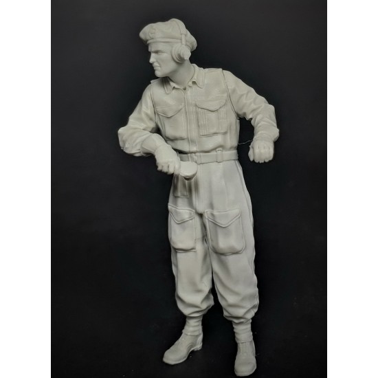 1/35 British Tank Commander Coverall 1/35 British Tank Commander Coverall